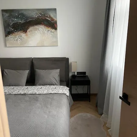 Relax In A Historic Oasis Retreat