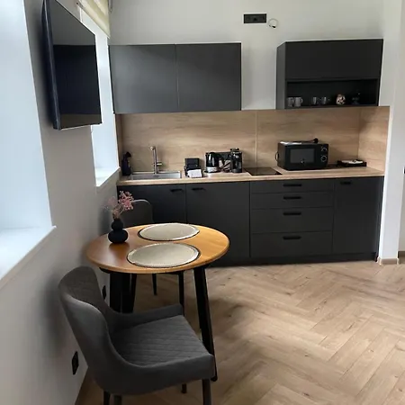 Апартаменты Relax In A Historic Oasis Retreat *