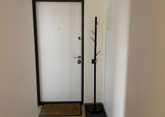 Relax In A Historic Oasis Retreat Apartment *